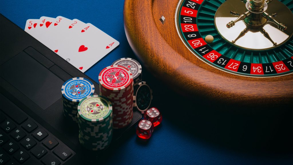 Understanding Risk and Reward in Real Money Online Casino Betting